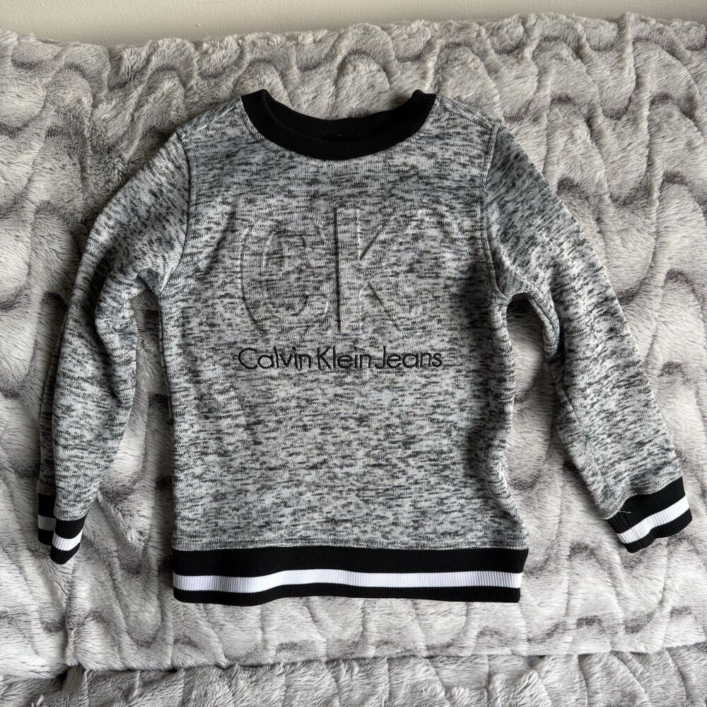 Calvin Klein Boys Kids Size 6 Gray Marled Pullover Sweatshirt Logo Black White
